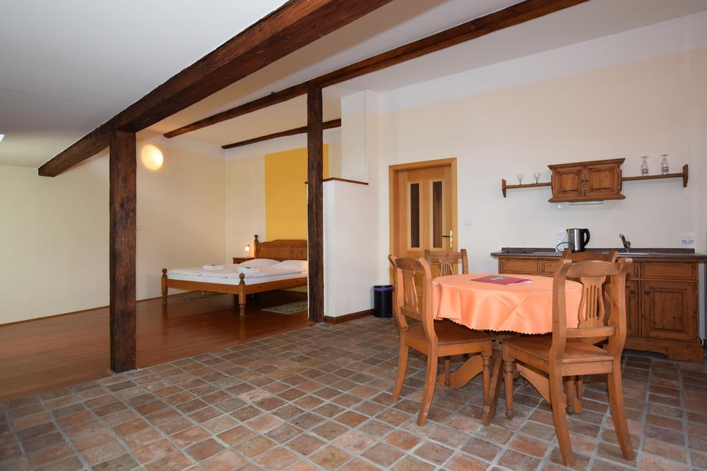 Pension Zamecka Apartma - Castle Apartments Český Krumlov Eksteriør bilde